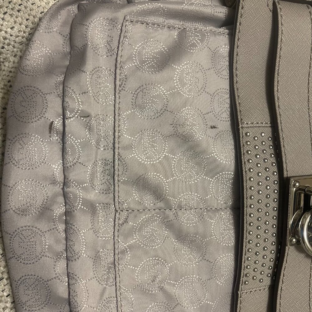 Michael Kors Hamilton EW Micro Stud Stripe Grey Leather Handbag - Picture 11 of 12